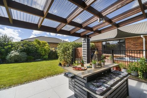 Photo of property in 78 Geneva Terrace, Kelvin Grove, Palmerston North, 4414