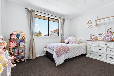 Photo of property in 60 Grace Crescent, Richmond Heights, Taupo, 3330