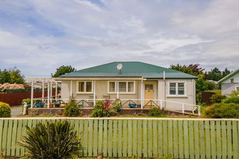 Photo of property in 5 Edward Street, Waimate, 7924