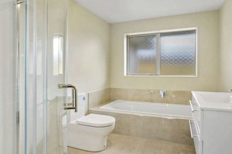 Photo of property in 73 Hilton Drive, Amberley, 7410