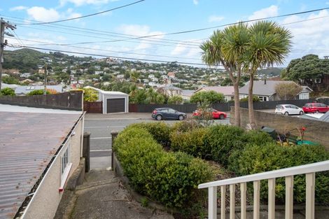 Photo of property in 46 Eden Street, Island Bay, Wellington, 6023