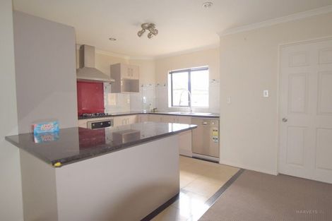 Photo of property in 16b Airdrie Road, Ranui, Auckland, 0612