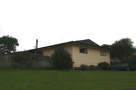 Photo of property in 3 Waltham Court, Cloverlea, Palmerston North, 4412