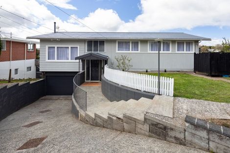 Photo of property in 54 Acacia Crescent, Glenview, Hamilton, 3206
