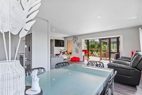 Photo of property in 2 Furn Park Lane, Tauriko, Tauranga, 3110