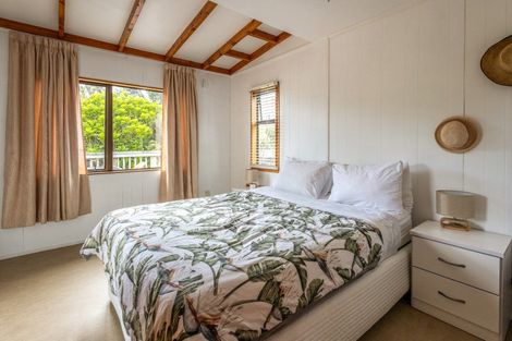 Photo of property in 25 Tawa Street, Oneroa, Waiheke Island, 1081