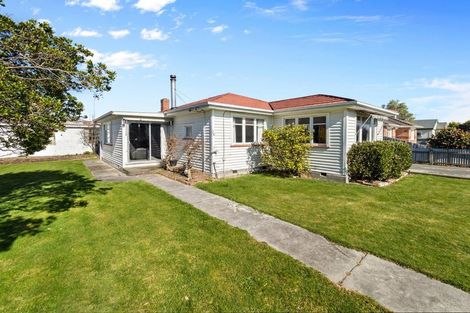 Photo of property in 75 Mcmurdo Street, Tinwald, Ashburton, 7700