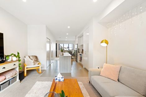 Photo of property in 59 Rangihina Road, Hobsonville, Auckland, 0616