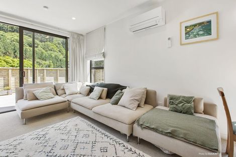 Photo of property in 2 Rua Kai Way, Brooklyn, Wellington, 6021