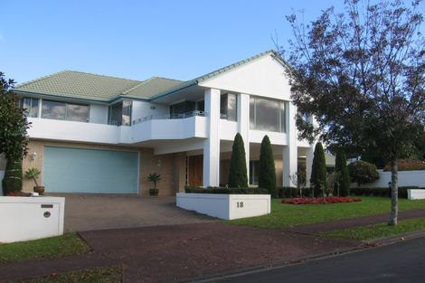 Photo of property in 18 Bluefin Way, West Harbour, Auckland, 0618