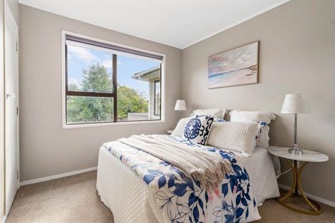 Photo of property in 9 Glucina Place, Glen Eden, Auckland, 0602