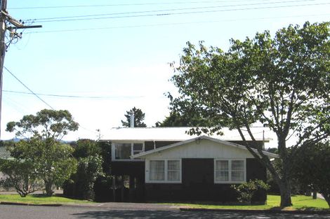 Photo of property in 109 Astley Avenue, New Lynn, Auckland, 0600