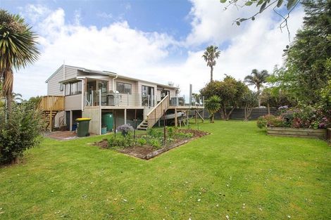 Photo of property in 29 Taihiki Road, Clarks Beach, 2122