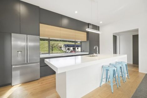 Photo of property in 6 Pendeen Crescent, Jacks Point, Queenstown, 9371