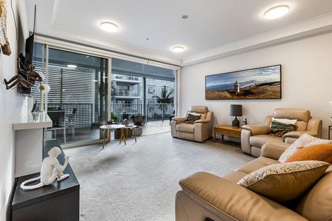 Photo of property in 237 Hibiscus Drive, Orewa, 0931