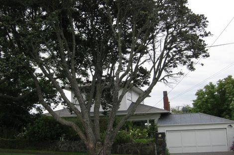 Photo of property in 1 Ranleigh Road, Mount Albert, Auckland, 1025