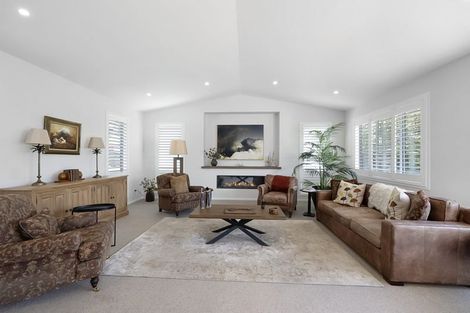 Photo of property in 62 Pendarves Street, New Plymouth, 4310