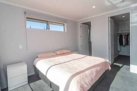Photo of property in 23 Manse Road, Pleasant Point, 7903