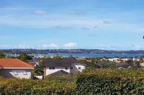 Photo of property in 73 Waimumu Road, Massey, Auckland, 0614