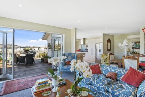 Photo of property in 1 Simeon Quay, Lyttelton, 8082