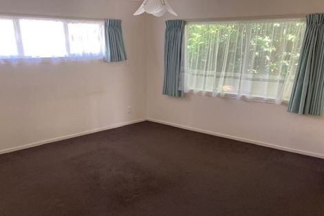 Photo of property in 2/9 Channing Crescent, Botany Downs, Auckland, 2010