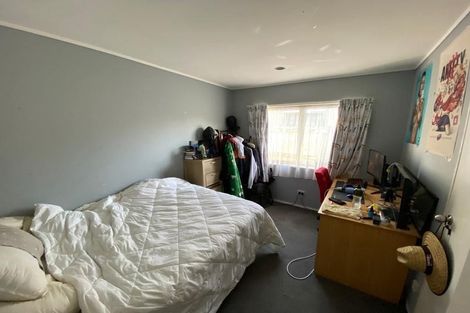 Photo of property in 1/171 Botany Road, Botany Downs, Auckland, 2010