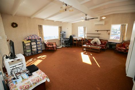 Photo of property in 27 English Street, St Andrews, Hamilton, 3200