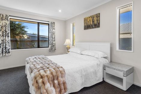 Photo of property in 98a Percival Street, Rangiora, 7400