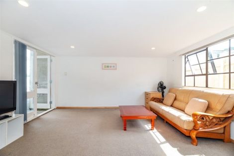 Photo of property in 29 Stott Avenue, Birkdale, Auckland, 0626