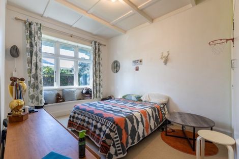 Photo of property in 354 Hardy Street, Nelson, 7010