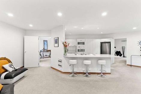 Photo of property in 114 Mccormacks Bay Road, Mount Pleasant, Christchurch, 8081