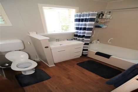 Photo of property in 15 Puriri Place, Tokoroa, 3420