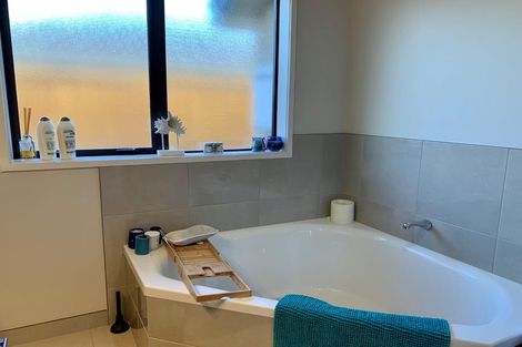 Photo of property in 15 Meadowfield Street, Flagstaff, Hamilton, 3210