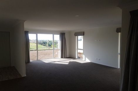 Photo of property in 37 Hass Drive, Ohauiti, Tauranga, 3112