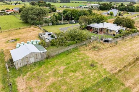Photo of property in 15 Gilbert Street, Kakaramea, Patea, 4598