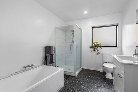 Photo of property in 44 Bowenvale Avenue, Cashmere, Christchurch, 8022