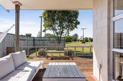 Photo of property in 203a The Square, Whangamata, 3620