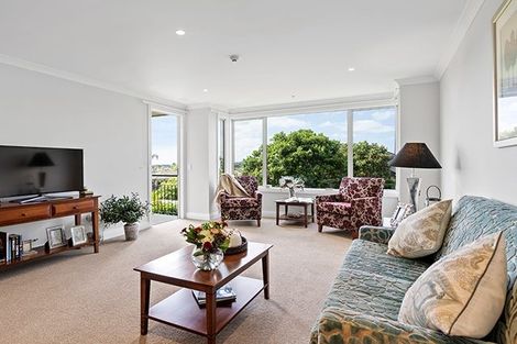 Photo of property in 98b/30 Ambassador Glade, Orewa, 0931