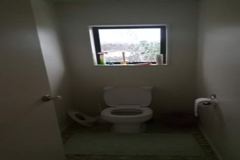 Photo of property in 86 Gosford Drive, Botany Downs, Auckland, 2010