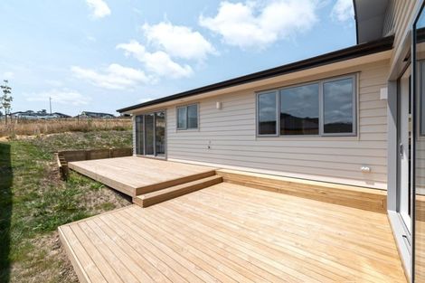 Photo of property in 5 Piccolo Court, Kumeu, 0810