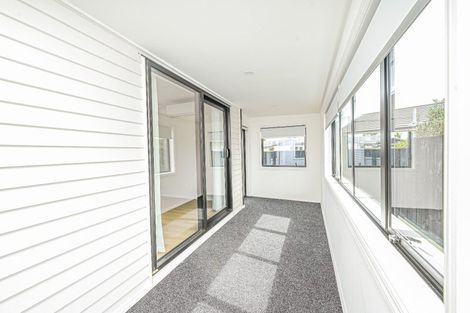 Photo of property in 15 Mangos Place, Pakuranga, Auckland, 2010