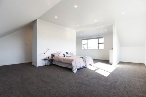 Photo of property in 411 Great North Road, Winton, 9720