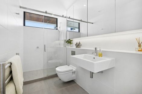 Photo of property in Clyde Quay Wharf, 1a/7 Clyde Quay Wharf, Te Aro, Wellington, 6011