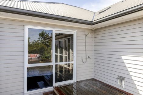 Photo of property in 134 Tukapa Street, Westown, New Plymouth, 4310