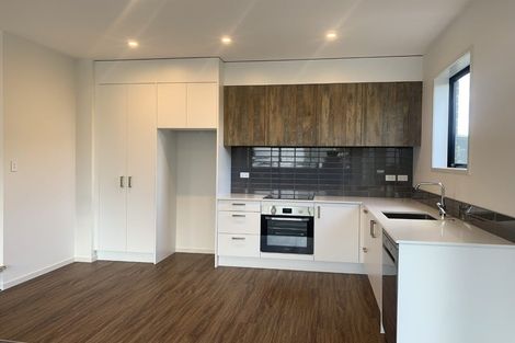 Photo of property in 70 Glidepath Road, Hobsonville, Auckland, 0616