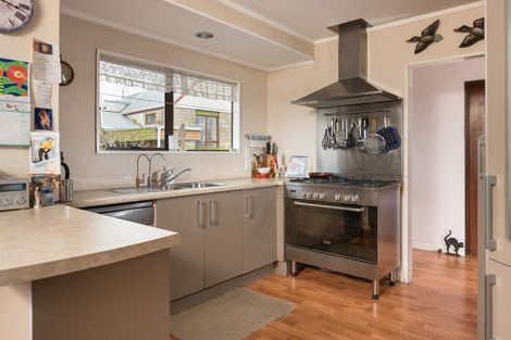 Photo of property in 94 Gloucester Road, Mount Maunganui, 3116