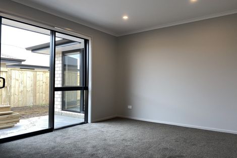 Photo of property in 15 Kahotea Place, Papamoa Beach, Papamoa, 3118