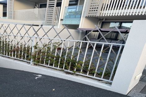 Photo of property in 12 Sapling Way, Silverdale, 0932