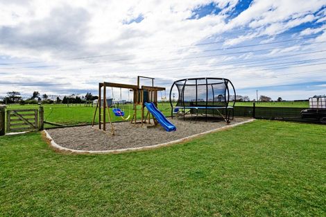 Photo of property in 60 Orion Road East, Makarewa, Invercargill, 9876