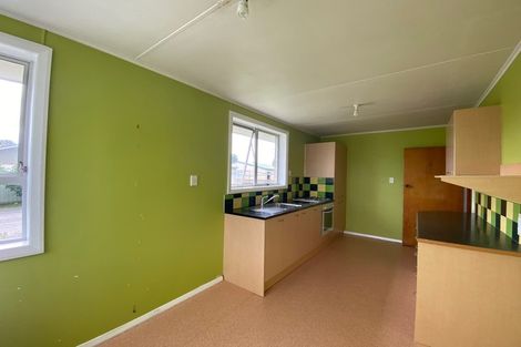 Photo of property in 49 Rutherford Street, Chedworth, Hamilton, 3210